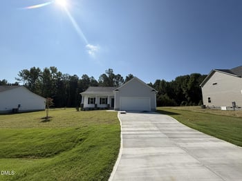 214 Shiloh Dr, Lillington, NC 27546