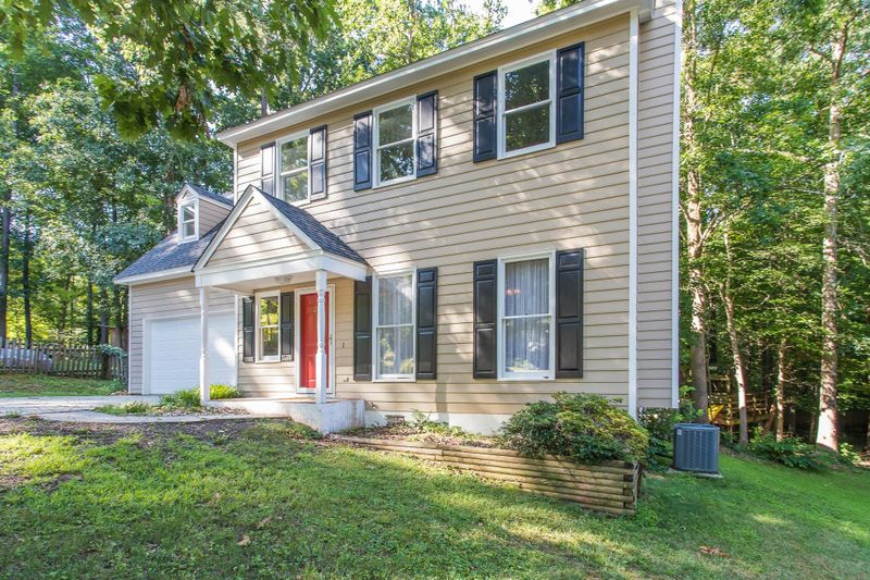 214 Shotts Ct, Cary, NC 27511