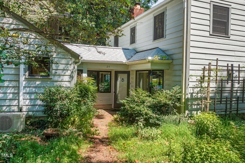 214 Spring Ln, Chapel Hill, NC 27514