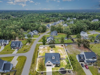 214 Summerlin Dr, Sanford, NC 27332