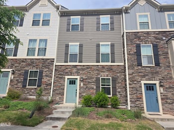 214 Timber Forest Ln, Cary, NC 27519