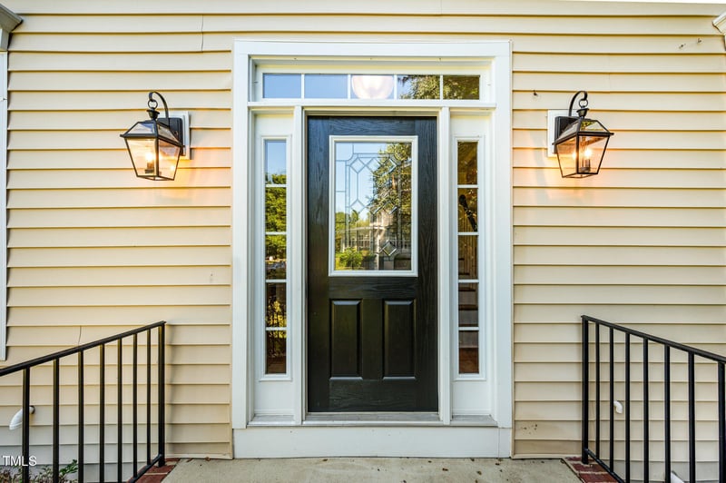 214 Towne Ridge Ln, Chapel Hill, NC 27516