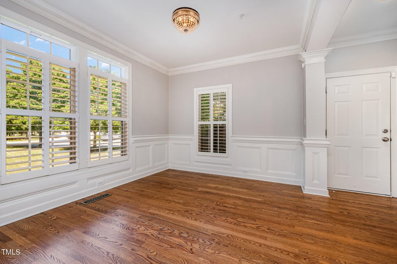 214 Towne Ridge Ln, Chapel Hill, NC 27516