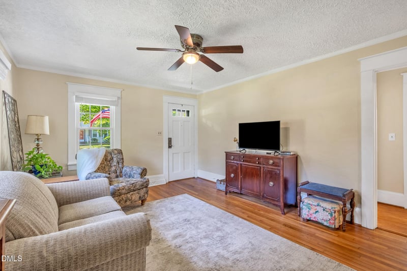 214 Virginia Ave, Fayetteville, NC 28305