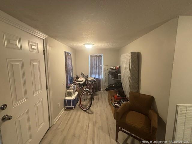 214 Waddell Dr, Fayetteville, NC 28301