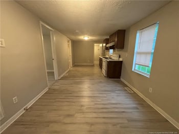 214 Waddell Dr, Fayetteville, NC 28301