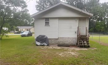 214 Waddell Dr, Fayetteville, NC 28301