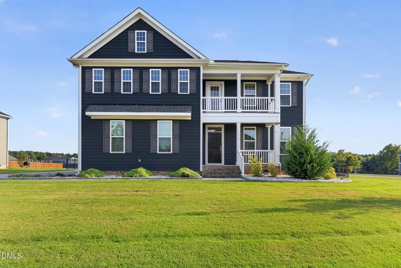 214 E Wellesley Dr, Clayton, NC 27520