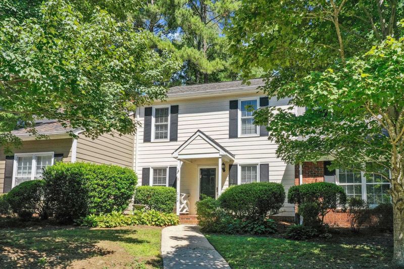 214 Wetherburn Ln, Raleigh, NC 27615
