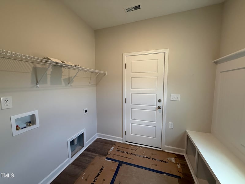 214 Yardley Dr, Smithfield, NC 27577