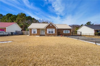 2140 Fargo Dr, Fayetteville, NC 28306