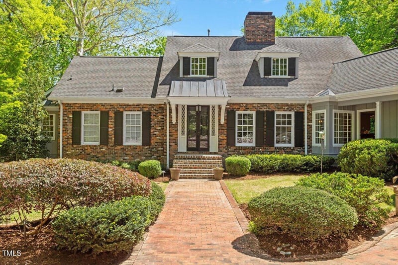 2140 Lakeshore Dr, Chapel Hill, NC 27514