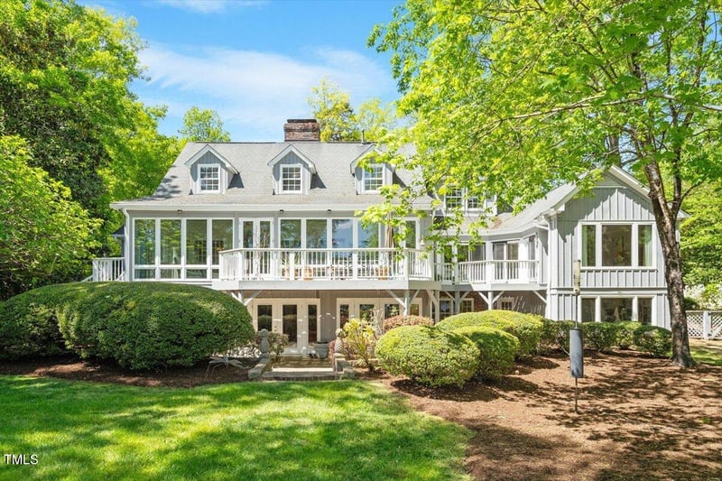2140 Lakeshore Dr, Chapel Hill, NC 27514