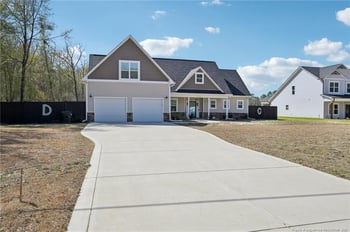 2140 Smith Rd, Hope Mills, NC 28348
