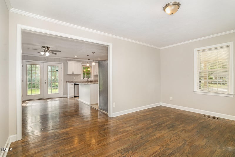 2141 Biltmore Dr, Fayetteville, NC 28304
