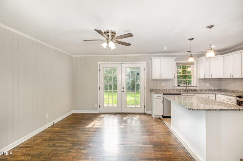 2141 Biltmore Dr, Fayetteville, NC 28304