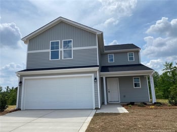 2141 Purebred Cir, Hope Mills, NC 28348