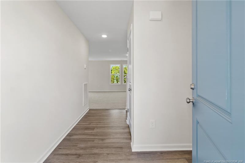 2141 Purebred Cir, Hope Mills, NC 28348