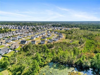 2141 Purebred Cir, Hope Mills, NC 28348