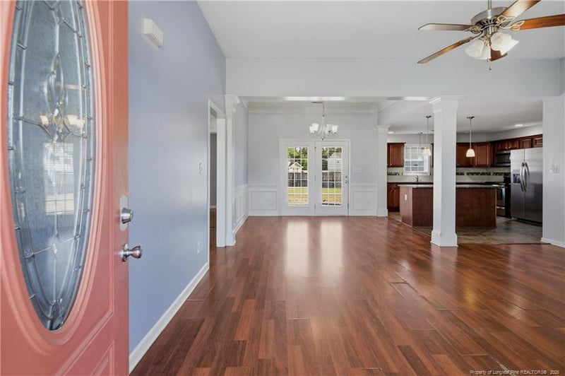 2142 Queen Elizabeth Ln, Hope Mills, NC 28348