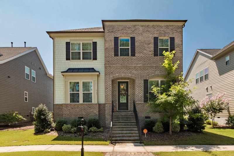 2143 Bluff Oak Dr, Cary, NC 27519
