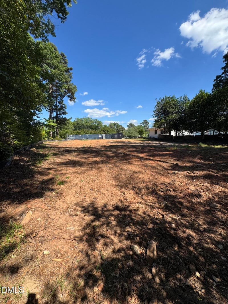 2143 Ridge Rd, Raleigh, NC 27607