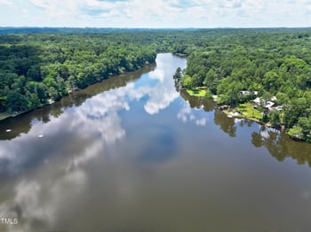 2144 Lakeshore Ct, Chapel Hill, NC 27514