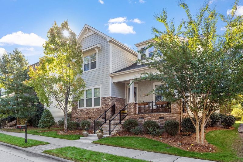 2145 Bluff Oak Dr, Cary, NC 27519