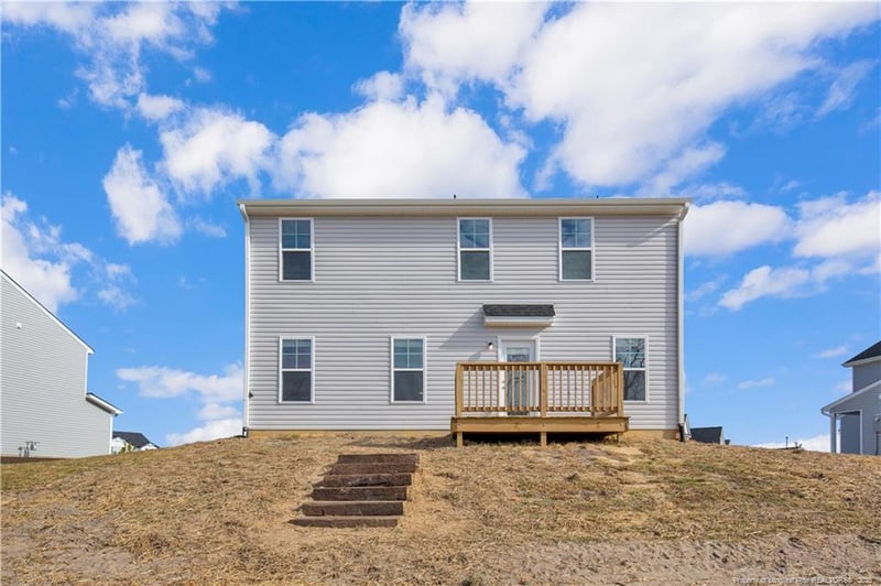 2145 Purebred Cir, Hope Mills, NC 28348