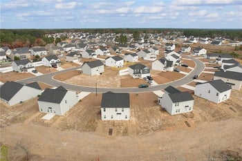 2145 Purebred Cir, Hope Mills, NC 28348