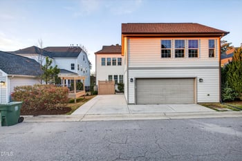 2147 Bluff Oak Dr, Cary, NC 27519