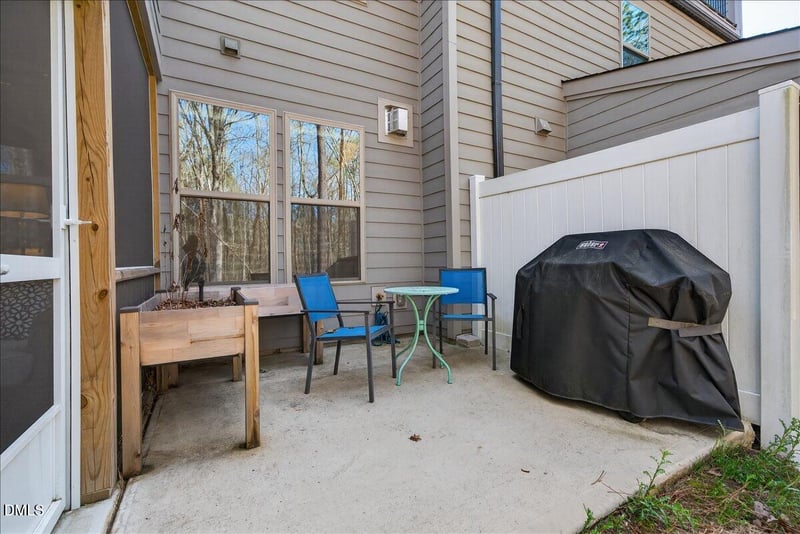 2148 Maggie Valley Dr, Apex, NC 27502