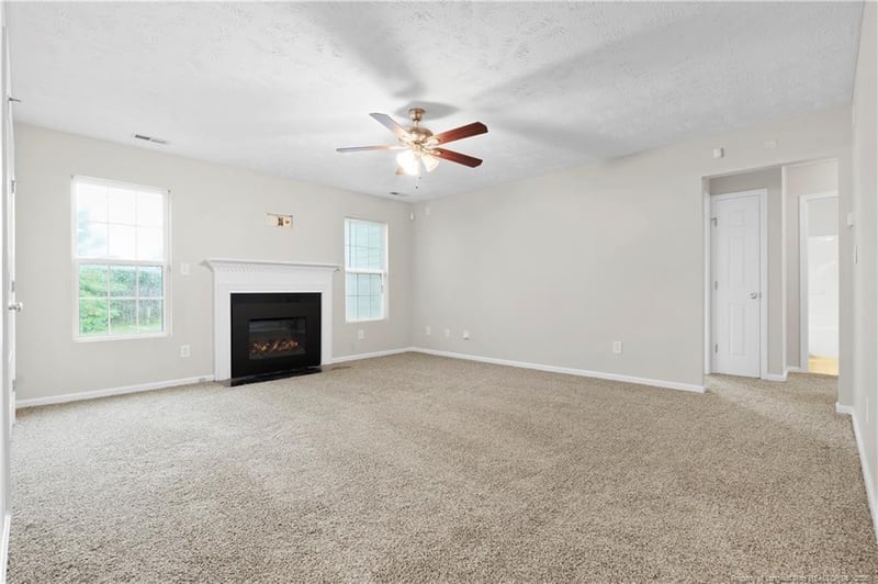 2149 St Nicholas Dr, Hope Mills, NC 28348
