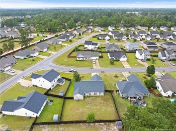 2149 St Nicholas Dr, Hope Mills, NC 28348