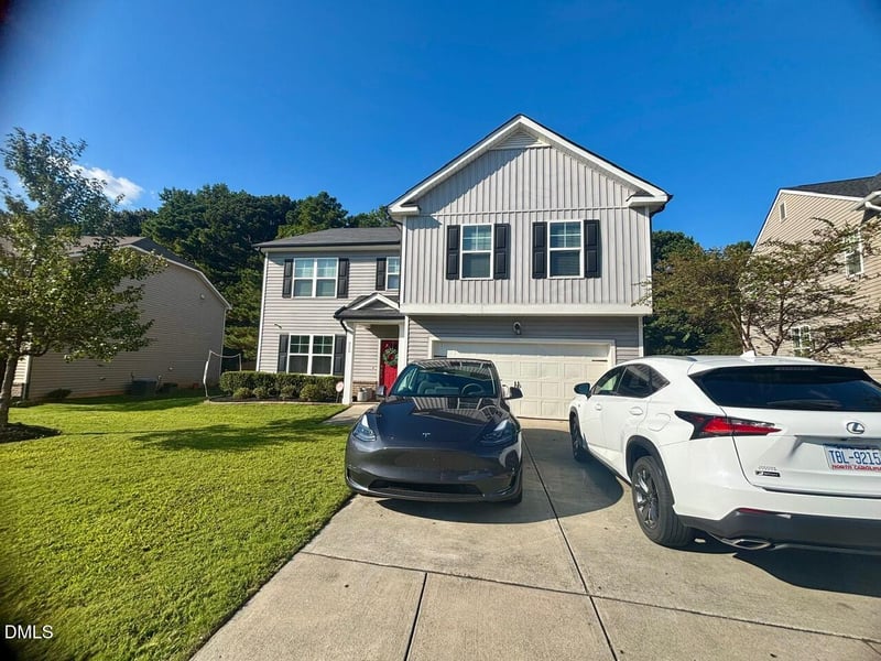 215 Ambergate Dr, Youngsville, NC 27596