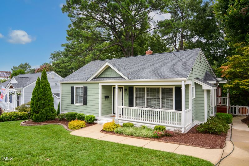 215 Baggett Ave, Raleigh, NC 27604