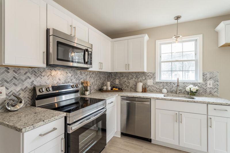 215 Breedlove Ave, Durham, NC 27703