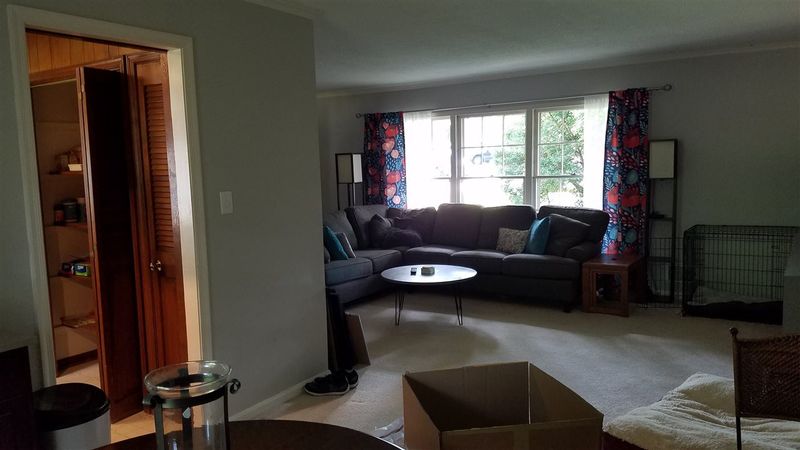 215 Bryce Pl, Cary, NC 27511
