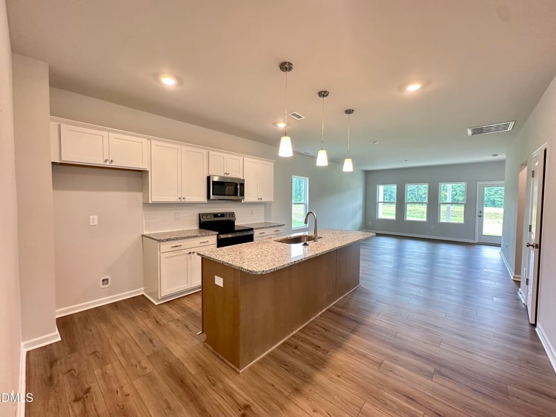 215 Buckthorn Dr, Youngsville, NC 27596