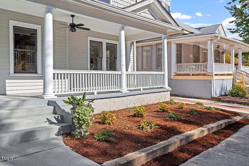 215 E Cabarrus St, Raleigh, NC 27601