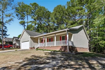 215 Carolina Way, Sanford, NC 27332