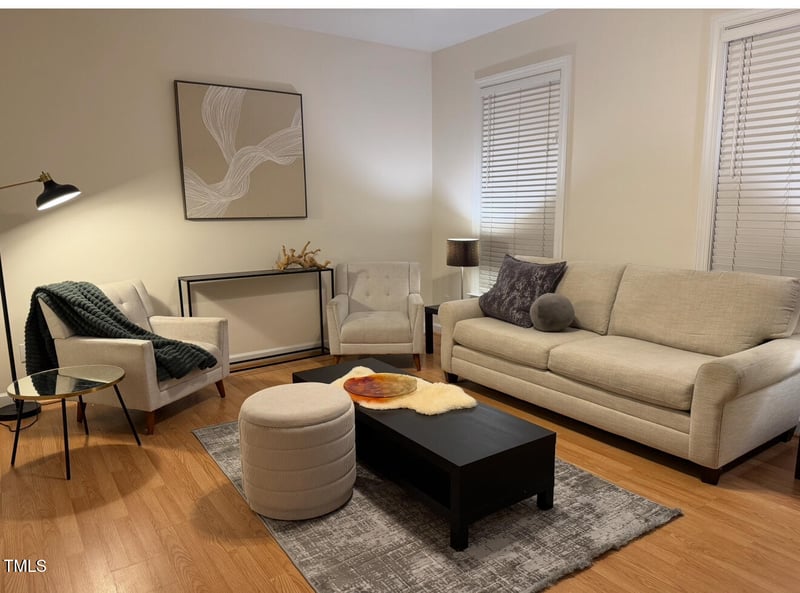 215 Chestnut Ave, Wake Forest, NC 27587