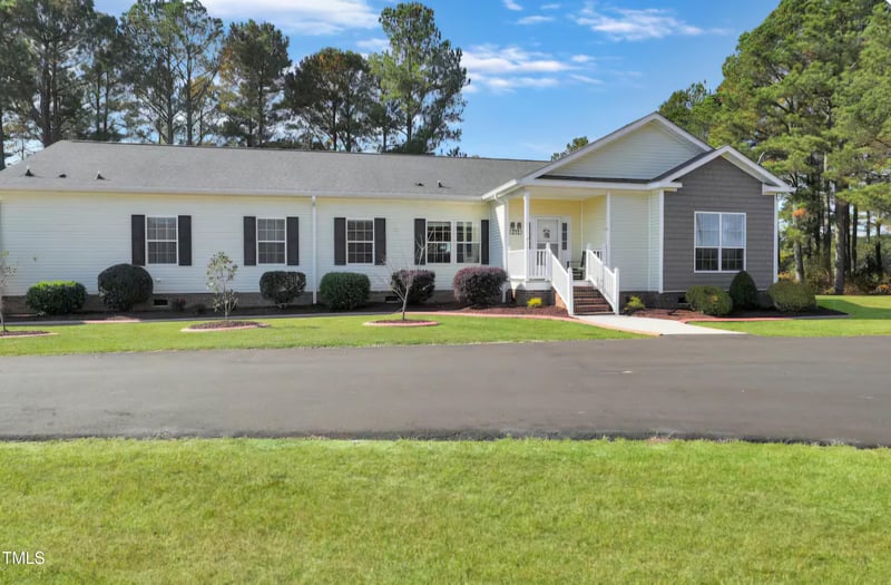 215 Collins Rd, Lillington, NC 27546