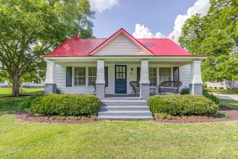 215 Cut Across Rd, Selma, NC 27576