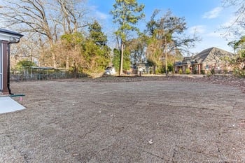 215 Devane St, Fayetteville, NC 28305