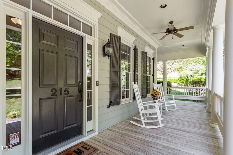 215 Devonhall Ln, Cary, NC 27518