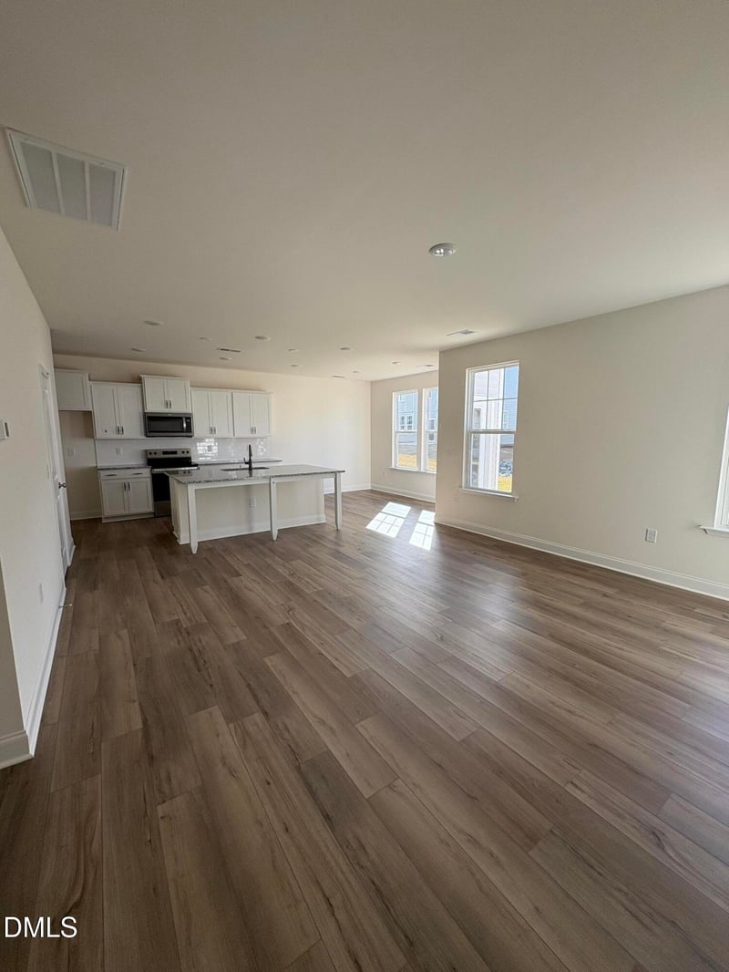 215 Faith Ave, Sanford, NC 27330