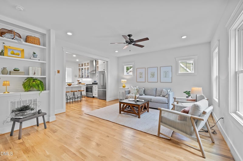 215 Fiori Hill Dr, Hillsborough, NC 27278