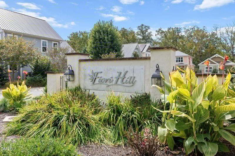 215 Fiori Hill Dr, Hillsborough, NC 27278