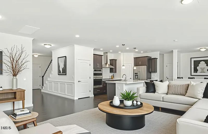 215 Kanewind Ter, Apex, NC 27523